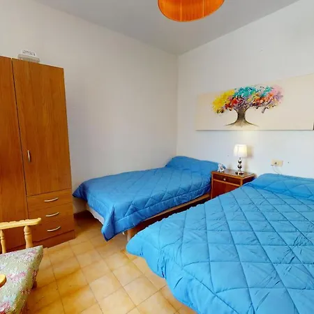 Center Townhouse 24 Beachside